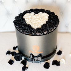 Preserved Black Roses | Heart Rose Box | FlorPassion Milano | Infinity Roses Italy