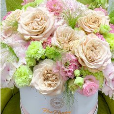 Charlotte FlorPassion Box