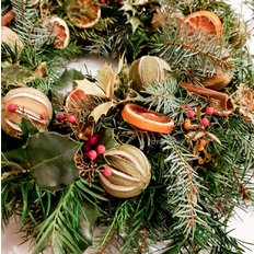 Citrus and Spice Eco-Friendly Christmas Wreath