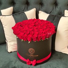 Scatola Rose Rosse | FlorPassion Flowers Box | Million Roses Milano